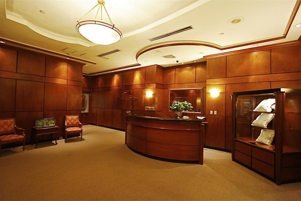 Barcelo San Salvador Hotel Luaran gambar The lobby of the Center for Advanced Medicine