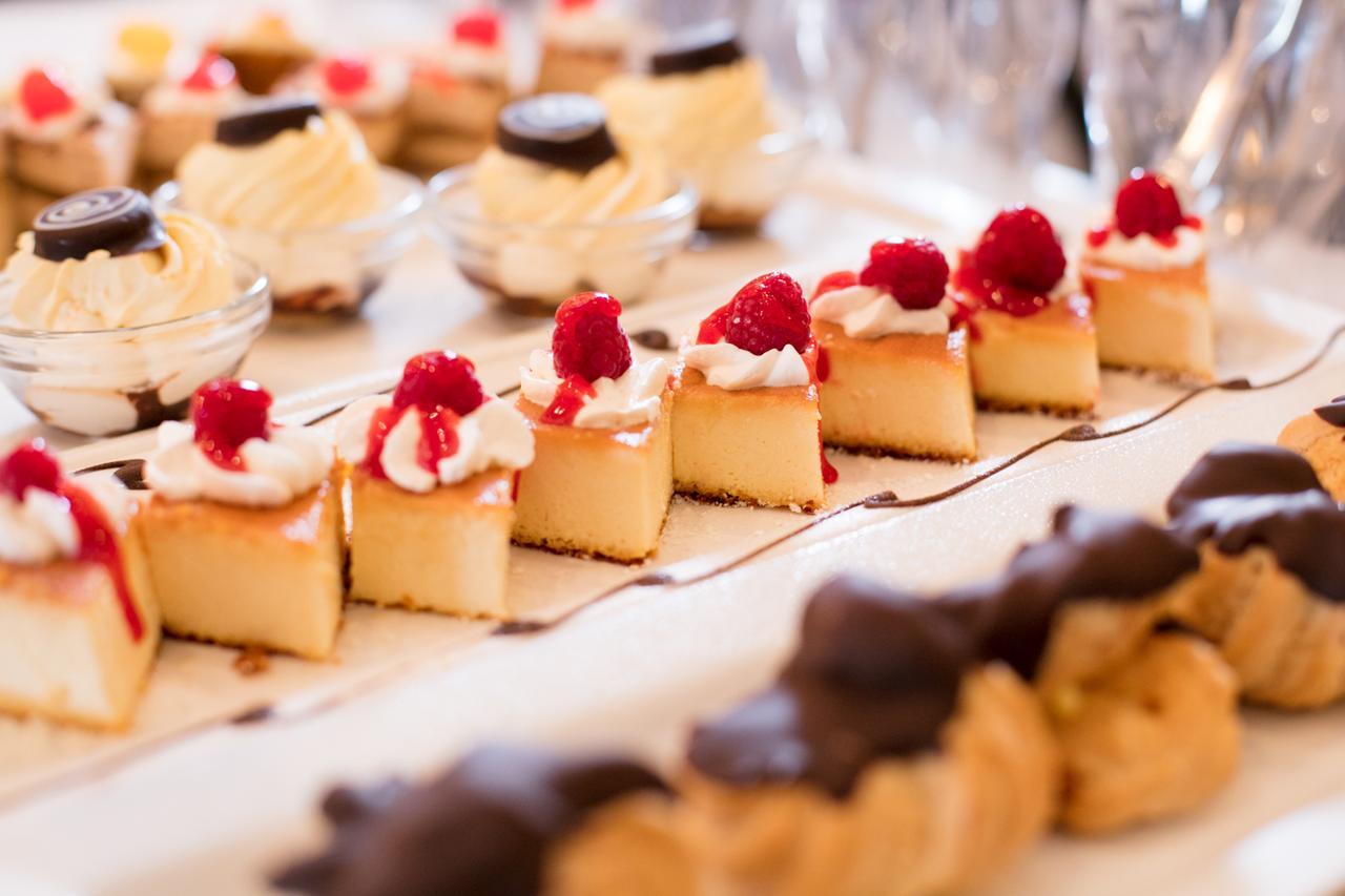 Barcelo San Salvador Hotel Luaran gambar Petit fours