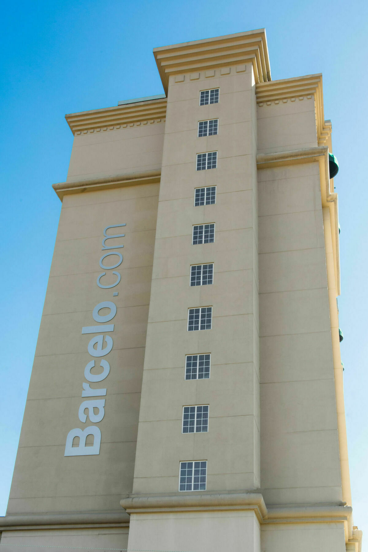 Barcelo San Salvador Hotel Luaran gambar The building of Barceló Hotels & Resorts headquarters in Palma de Mallorca, Spain.